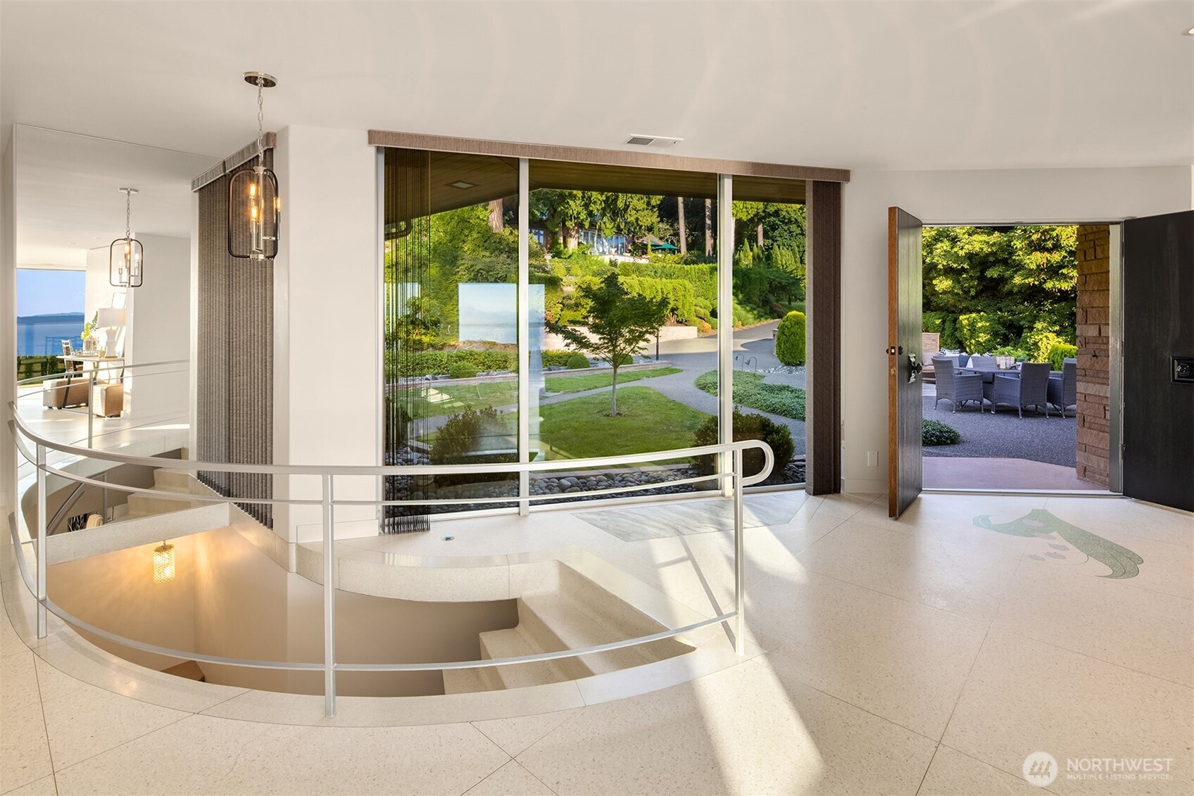 1206 NW Culbertson Drive Seattle WA 98177