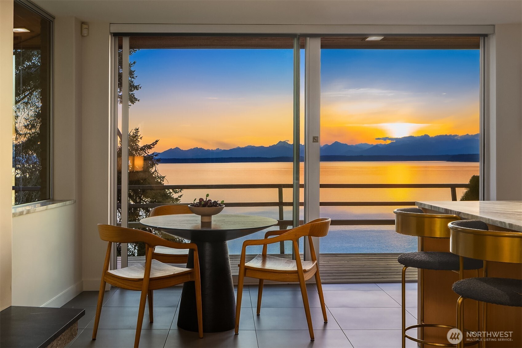 1206 NW Culbertson Drive Seattle WA 98177