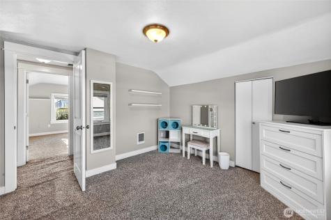 509 S 50th Street Tacoma WA 98408