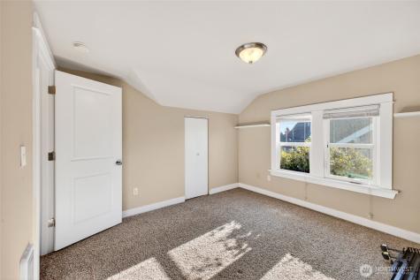 509 S 50th Street Tacoma WA 98408
