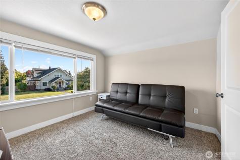 509 S 50th Street Tacoma WA 98408