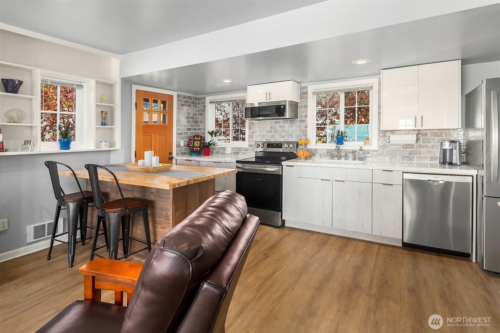 232 N Sunset Drive Camano Island WA 98282