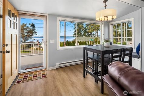 232 N Sunset Drive Camano Island WA 98282