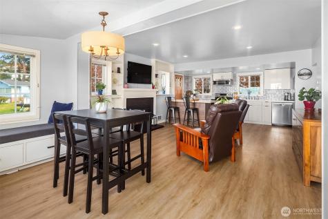 232 N Sunset Drive Camano Island WA 98282