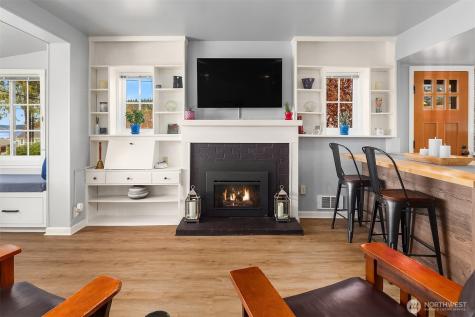 232 N Sunset Drive Camano Island WA 98282