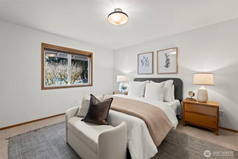 5203 53rd Street W University Place WA 98467