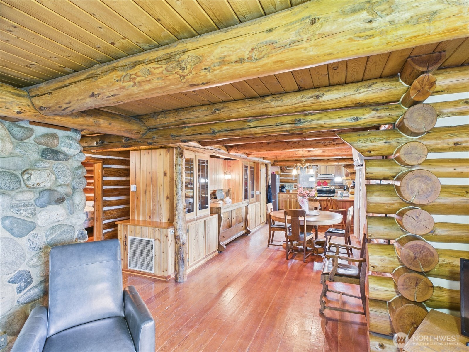 98 Tall Timber Lane Republic WA 99166