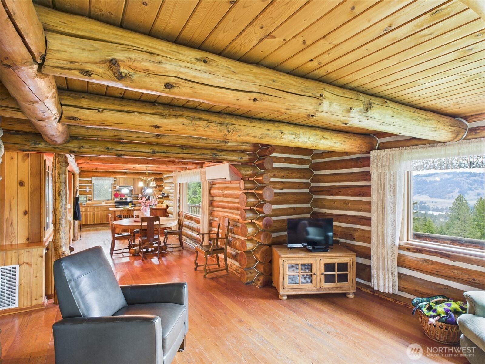 98 Tall Timber Lane Republic WA 99166