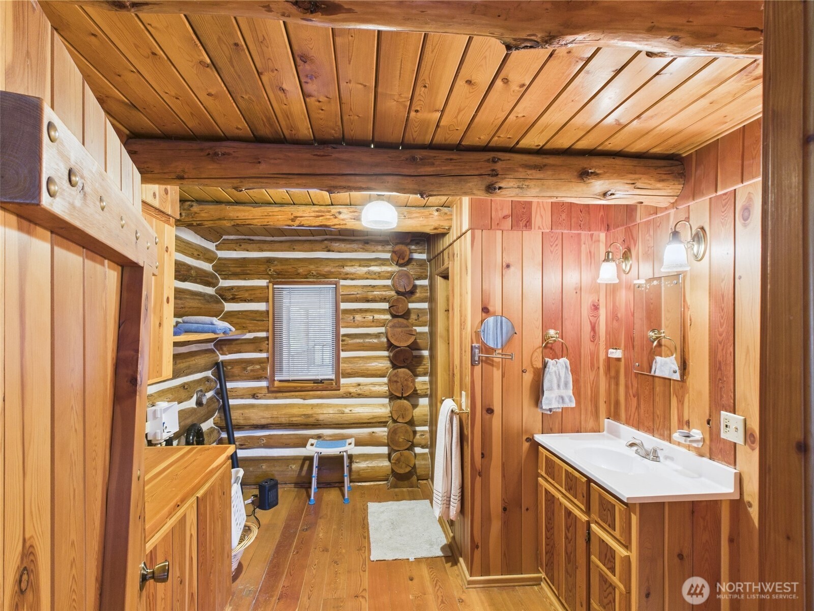 98 Tall Timber Lane Republic WA 99166