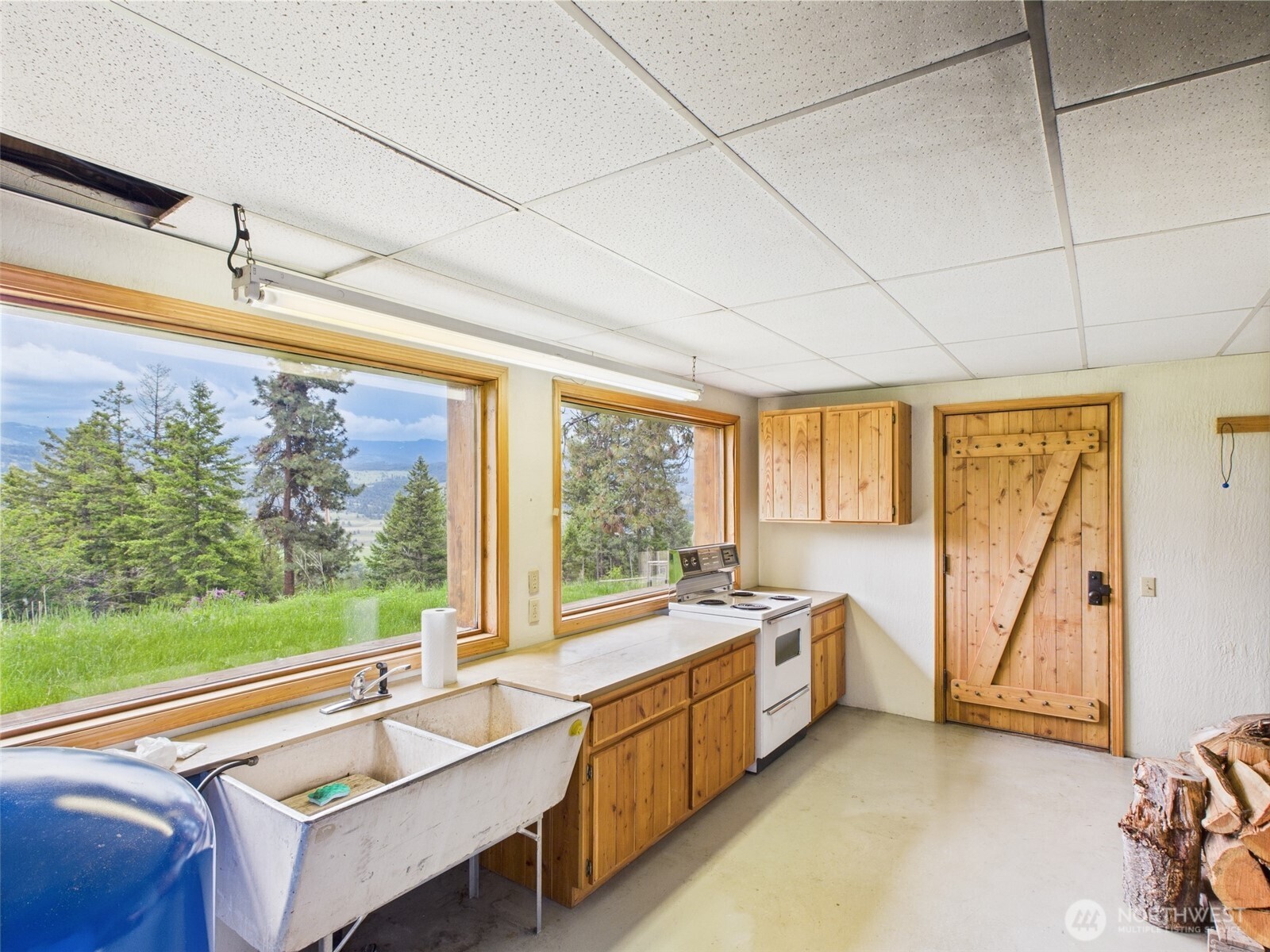 98 Tall Timber Lane Republic WA 99166