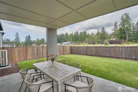 1525 138th Street E Tacoma WA 98445