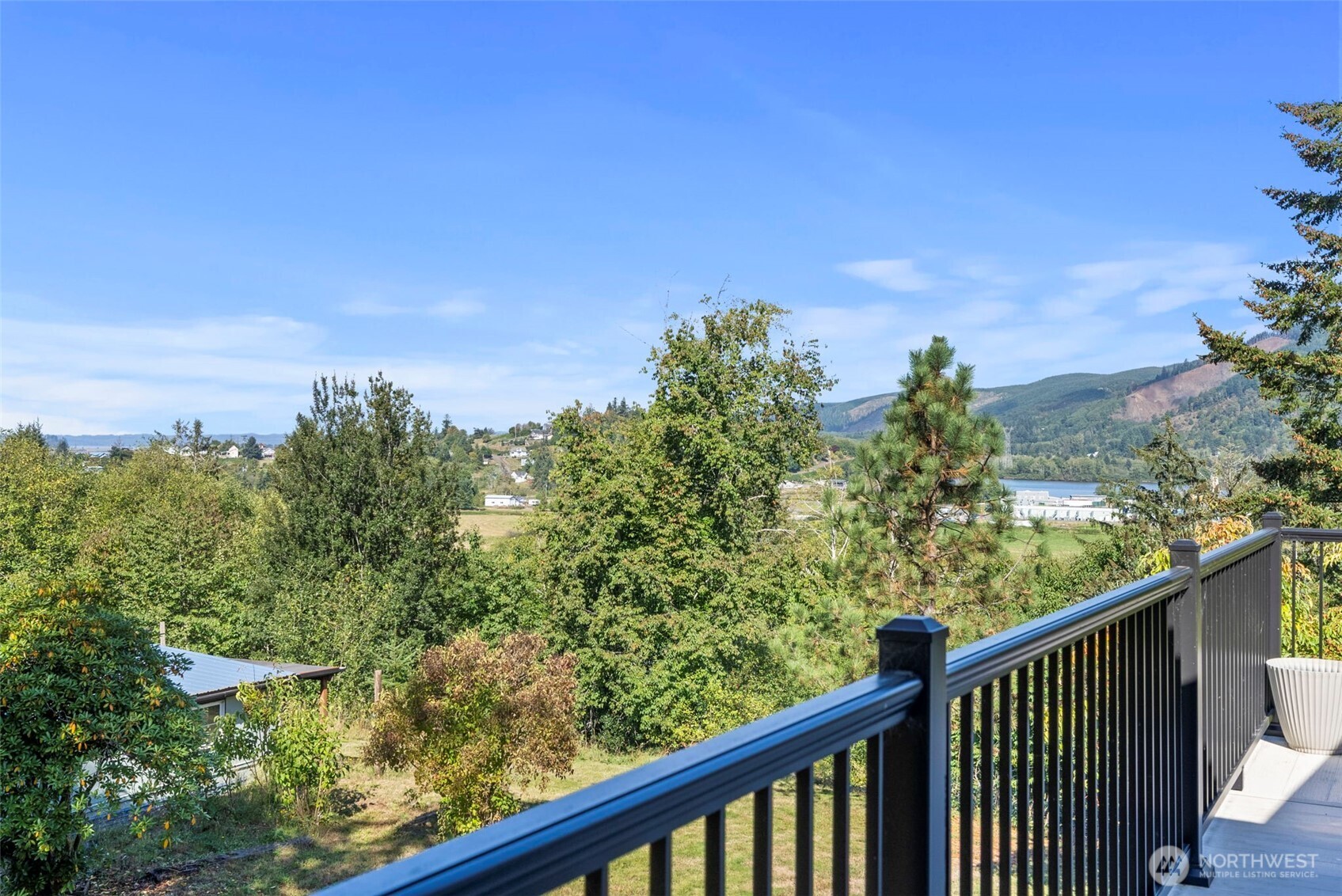 198 Raymond South Bend Road Raymond WA 98577