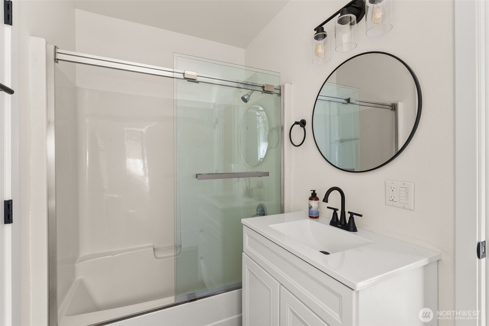 198 Raymond South Bend Road Raymond WA 98577