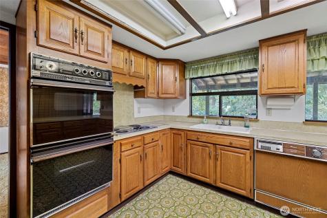12448 Eagle Drive Burlington WA 98233