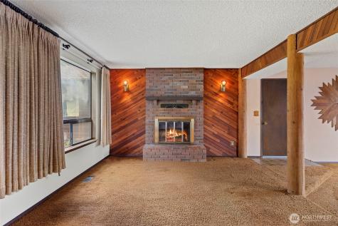 12448 Eagle Drive Burlington WA 98233