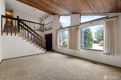 12448 Eagle Drive Burlington WA 98233