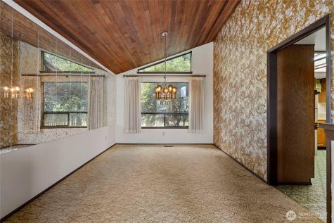 12448 Eagle Drive Burlington WA 98233