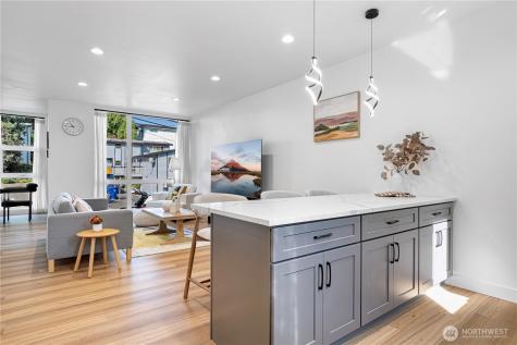 8522 23rd Avenue NE Seattle WA 98115