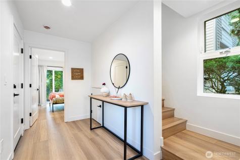 8522 23rd Avenue NE Seattle WA 98115