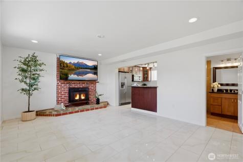 8220 S 120th Street Seattle WA 98178