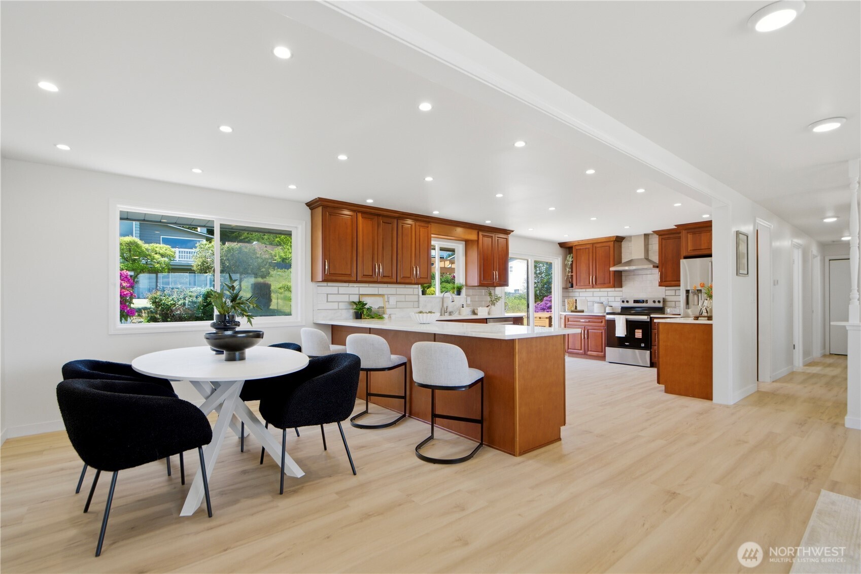 8220 S 120th Street Seattle WA 98178