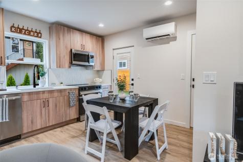 12531 25th Avenue NE Seattle WA 98125
