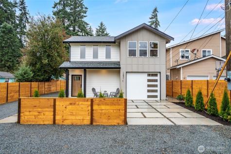 12531 25th Avenue NE Seattle WA 98125