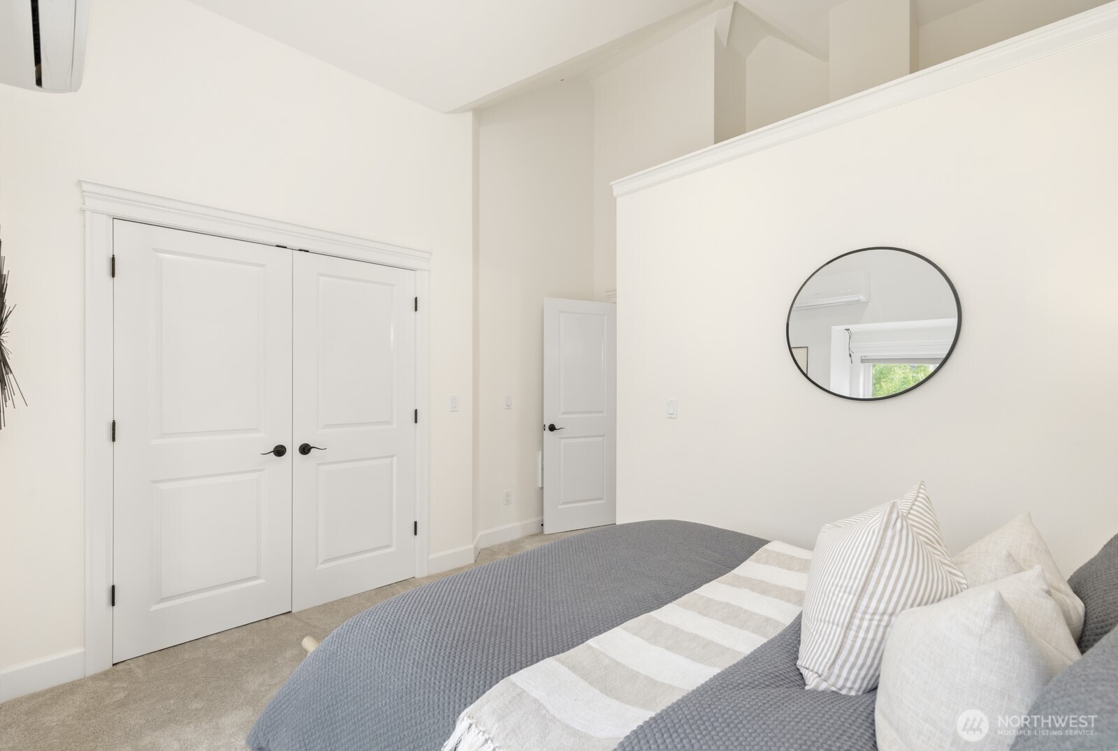 4208 Linden Avenue N Seattle WA 98103