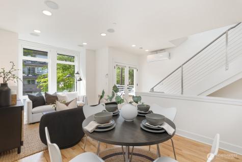 4208 Linden Avenue N Seattle WA 98103