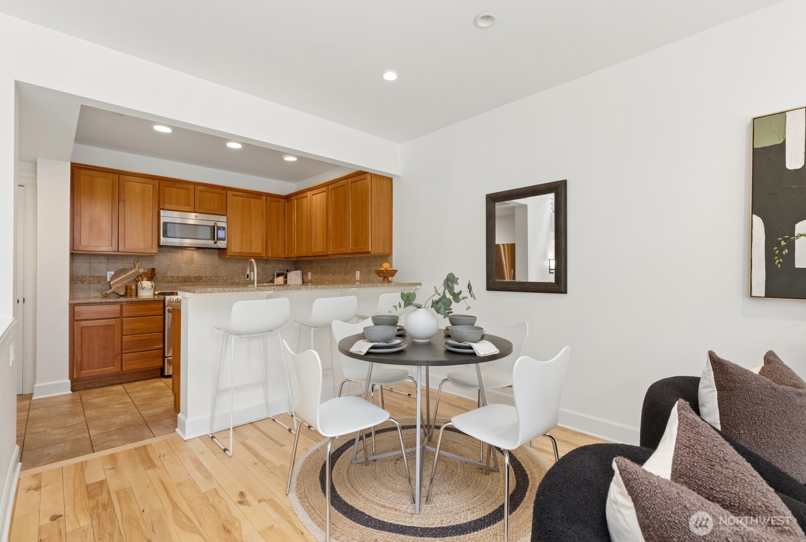 4208 Linden Avenue N Seattle WA 98103