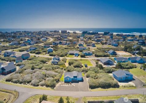 1269 Storm King Avenue SW Ocean Shores WA 98569