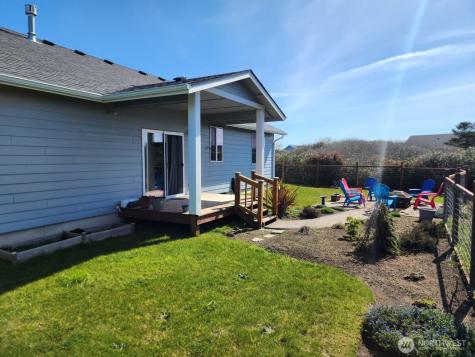 1269 Storm King Avenue SW Ocean Shores WA 98569