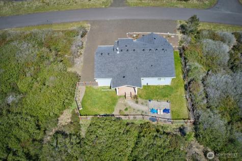 1269 Storm King Avenue SW Ocean Shores WA 98569