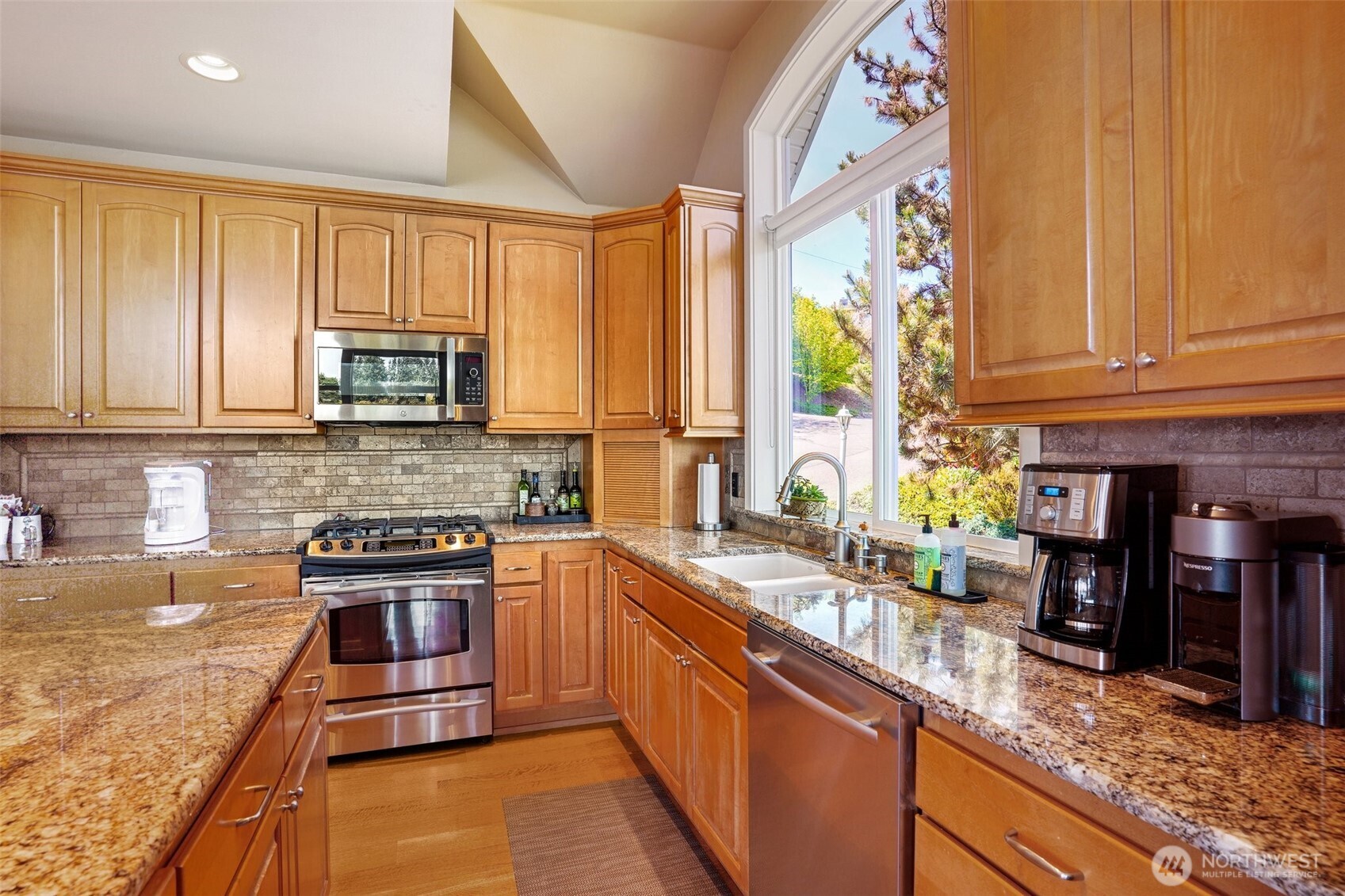 26100 134th Avenue SE Kent WA 98042