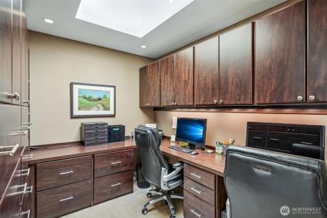 26100 134th Avenue SE Kent WA 98042