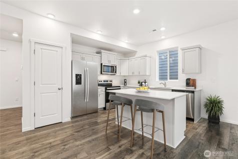 10738 188th Street E Puyallup WA 98374