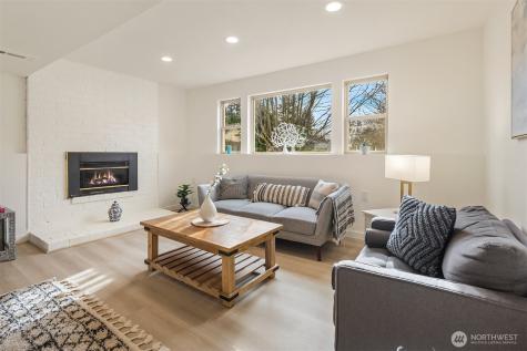 727 198th Place SE Bothell WA 98012