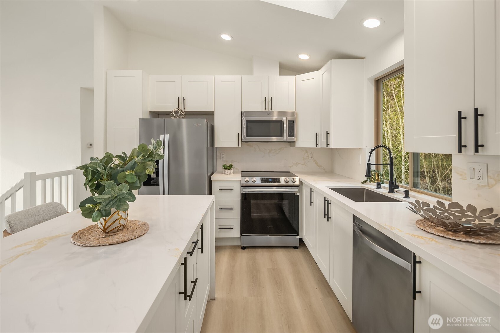 727 198th Place SE Bothell WA 98012