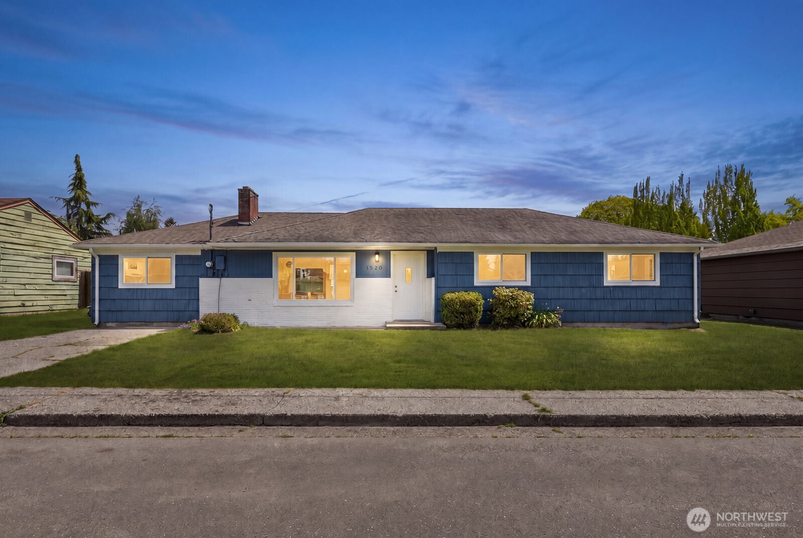 1320 Shirley Place Mount Vernon WA 98274
