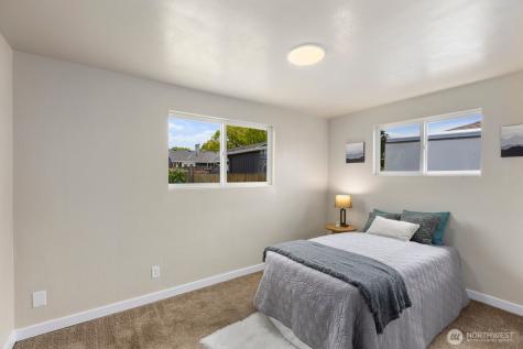 1320 Shirley Place Mount Vernon WA 98274