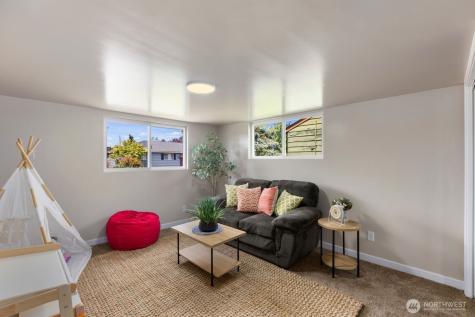 1320 Shirley Place Mount Vernon WA 98274