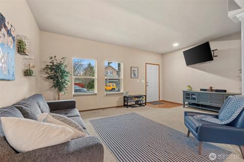 11801 58th Avenue NE Marysville WA 98271
