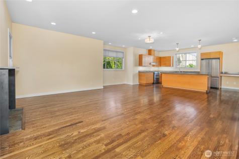 738 N 185th Street Shoreline WA 98133