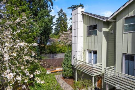 738 N 185th Street Shoreline WA 98133