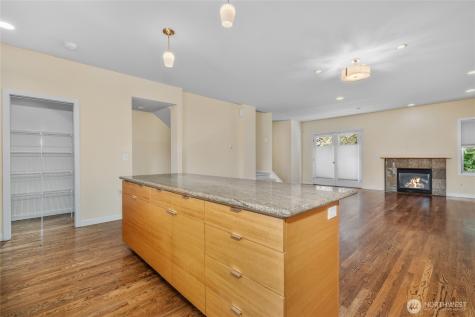 738 N 185th Street Shoreline WA 98133