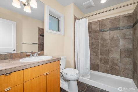 738 N 185th Street Shoreline WA 98133