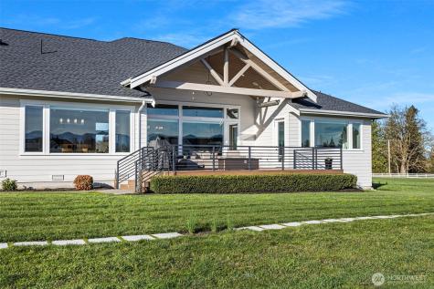 23715 70th Street E Buckley WA 98321