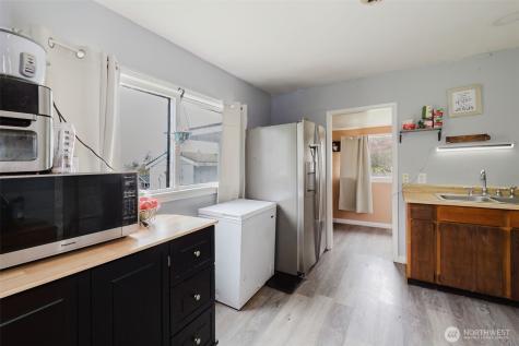 114 Kendall Street Port Orchard WA 98366