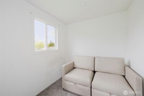 114 Kendall Street Port Orchard WA 98366