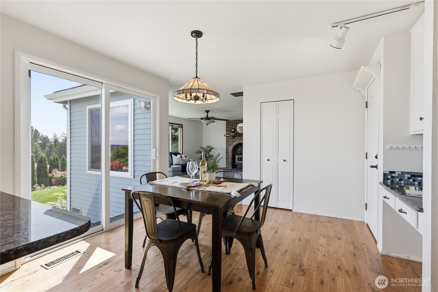 7966 Emery Boulevard NW Silverdale WA 98383